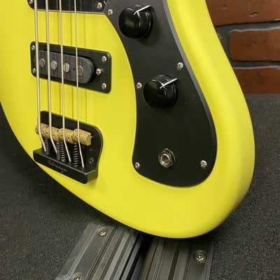 Woodcraft Electric Guitars Bobcat 4 Vintage White Custom Bass 34" Scale image 3
