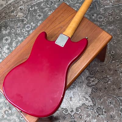 Fender Duo-Sonic with Rosewood Fretboard 1961 - 1964 - Transparent Red image 8