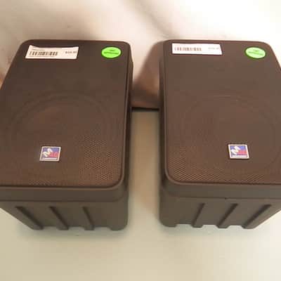 Samson M40 Speaker Pair used Two-way Bookshelf Desktop Stereo Speakers image 8