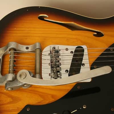 Fender Custom Shop Masterbuilt Telecaster '69 Thinline Bigsby 2012 2 Color Sunburst image 10