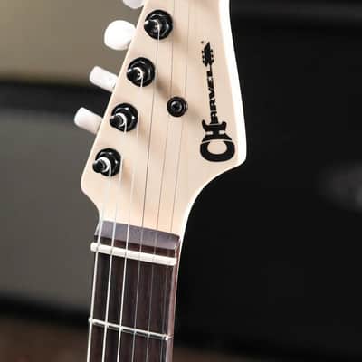 Charvel Jake E Lee Signature Pro-Mod So-Cal Style 1 HSS HT RW Electric Guitar - Pearl White image 6