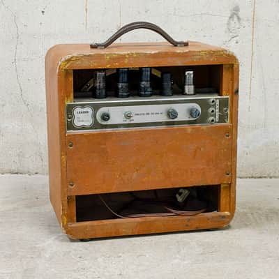 1950s Danelectro Leader Tube Amp - Vintage 1x12 Combo - Serviced & Playing Great image 4