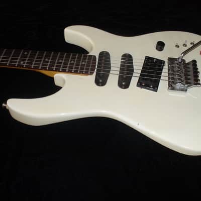 Kramer USA/Japan vintage 1980's Aged Vintage White image 1