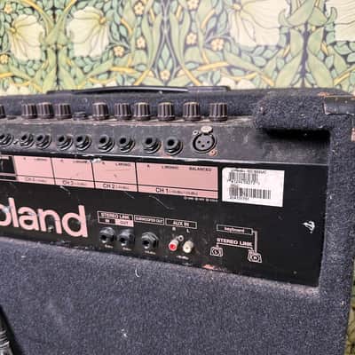 Roland KC-550 Keyboard Amp image 10
