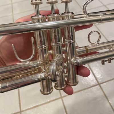Serviced Bach 180S37 Stradivarius 37 Trumpet (Ready to Play) - Excellent Condition - Two Mutes Included! image 4