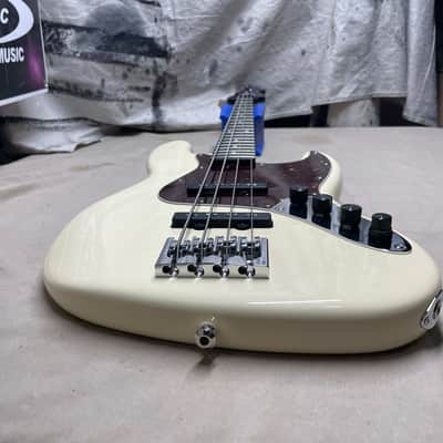 Partsbass 2017 Fender Jazz Bass Body + Status P-style Graphite Neck 4-string Bass 2017 image 8