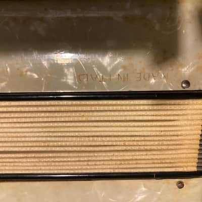 Silvertone Accordion Vintage White Pearl image 4