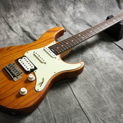 YAMAHA Pacifica PAC 904 image 2