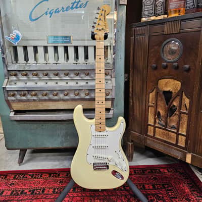 1983 Fender Dan Smith Stratocaster Olympic White image 2