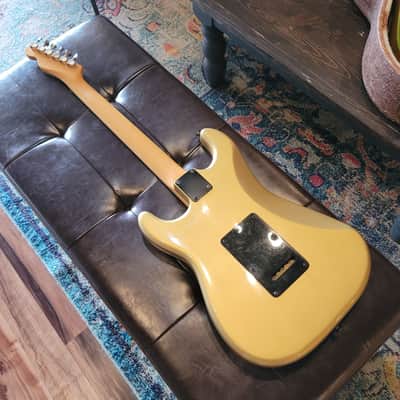 1986 Chandler San Fransisco S-Body T-Neck Super Strat Partscaster - Shoreline Gold - w/Case image 10