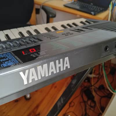 Immagine Yamaha PSS-380 - 2