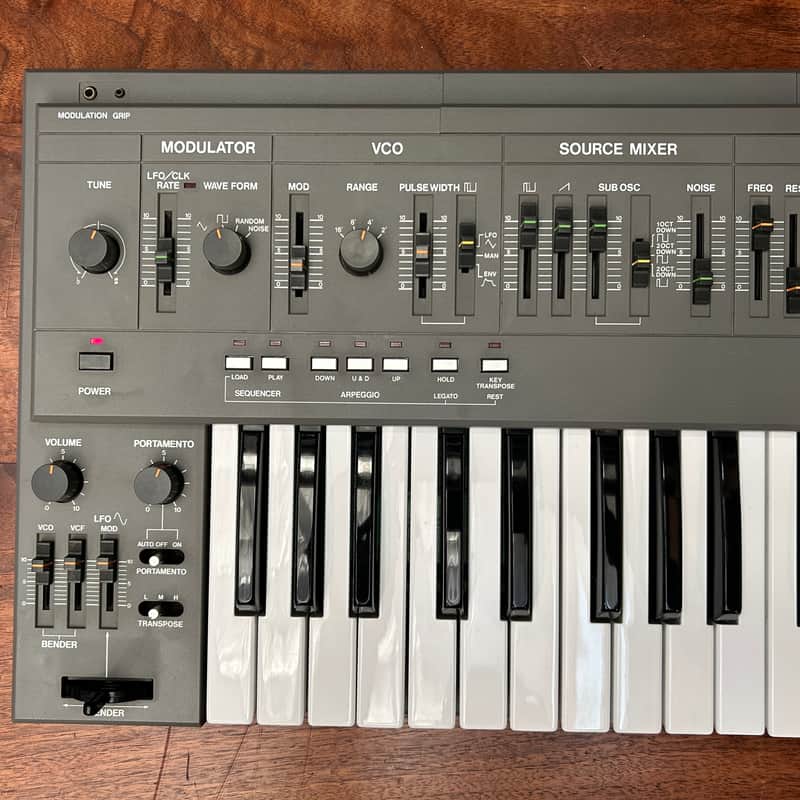 Roland SH-101 Monophonic Analog Synthesizer | Reverb