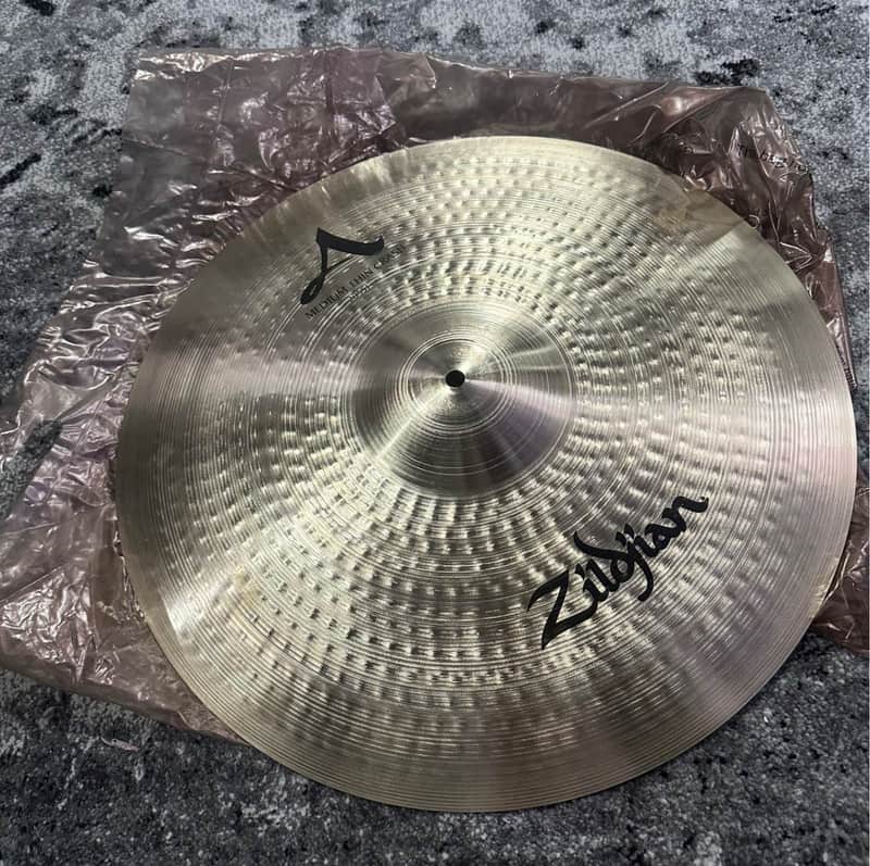 20" A Medium Thin Crash - Traditional image 1