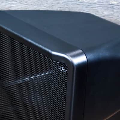 Yamaha DBR12 - 2-Way Bi-Amp Bass-Reflex Type 12" Portable Powered Loudspeaker image 7