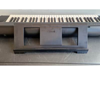 Yamaha Piaggero NP-12 - Musical Keyboards - Black - Excellent w/ Power Supply image 13