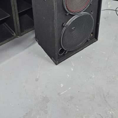 Cerwin-Vega Speaker Cabinet Comes With Woofers 18" Cerwin-Vega 188EB, 15" Cerwin-Vega 153 EV II, Cerwin-Vega C5G Tweeter, Cerwin-Vega H25F Tweeter Horn, Eminence ASD1001 Horn . image 3