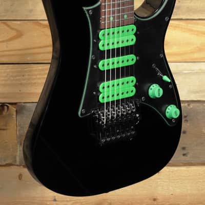 Ibanez Steve Vai Signature UV70P 7-String Electric Guitar Black w/ Gigbag image 1