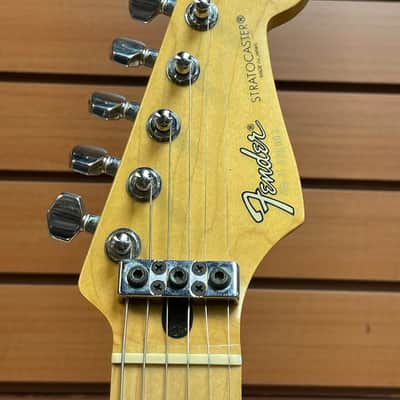 Fender Standard Stratocaster with S1 Tremolo with Maple Fretboard in Candy Apple Red w/OHSC image 21