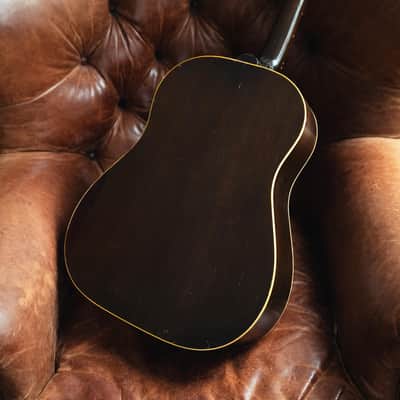 Gibson J-45 1946 - 1954 - Sunburst image 3