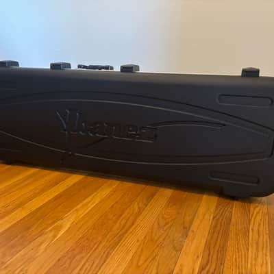 Ibanez MB300C 2023 - Molded Black image 2