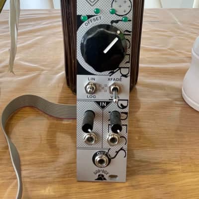 God's Box Trouser press 2022 - Silver image 1