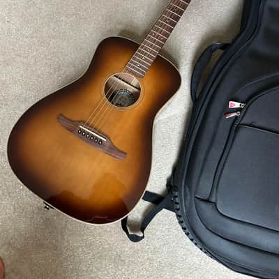 Fender California Traditional Series Malibu Classic 2021 - Aged Cognac Burst image 4