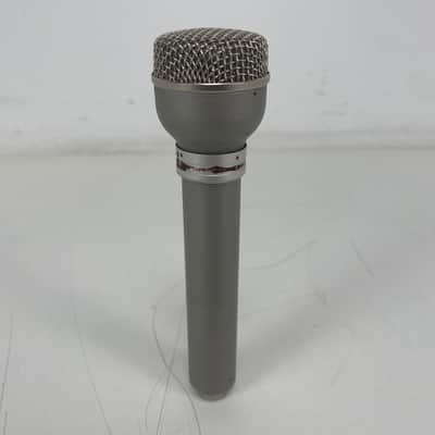AKG - D19C - Cardioid Dynamic Microphone - 30 to 16,000 Hz - 200 Ohms - Inc. Mount/Cable image 2