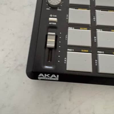 Akai MPC500 Music Production Center 2006 - 2013 - Black image 5
