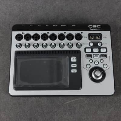 QSC Touchmix 8 - 2nd Hand image 2