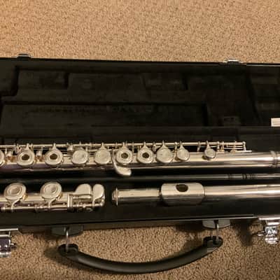 Yamaha YFL-281 Standard Inline G C-Foot Flute | Reverb