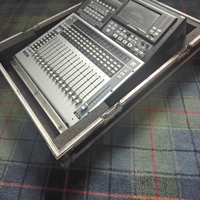 PreSonus StudioLive 32SC Subcompact Rackmount 32-Channel Digital Mixer and USB Audio Interface 2019 - Present - Black / Silver image 9
