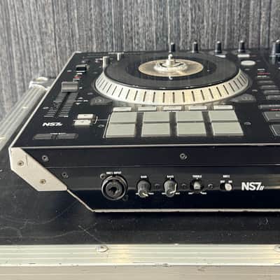 Numark NS7II 4-Channel Motorized DJ Controller and Mixer image 6