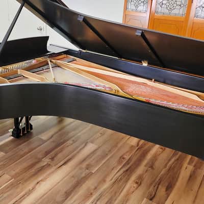 Steinway & Sons Concert Grand Piano image 7
