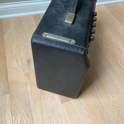 Fender Vibro Champ 1966 image 8
