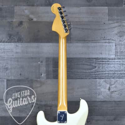Mint Fender Vintera III Late 60s Stratocaster - Olympic White with Gigbag image 7