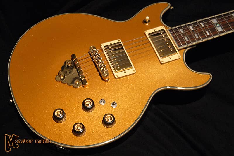 Ibanez AR320  Gold Top image 1