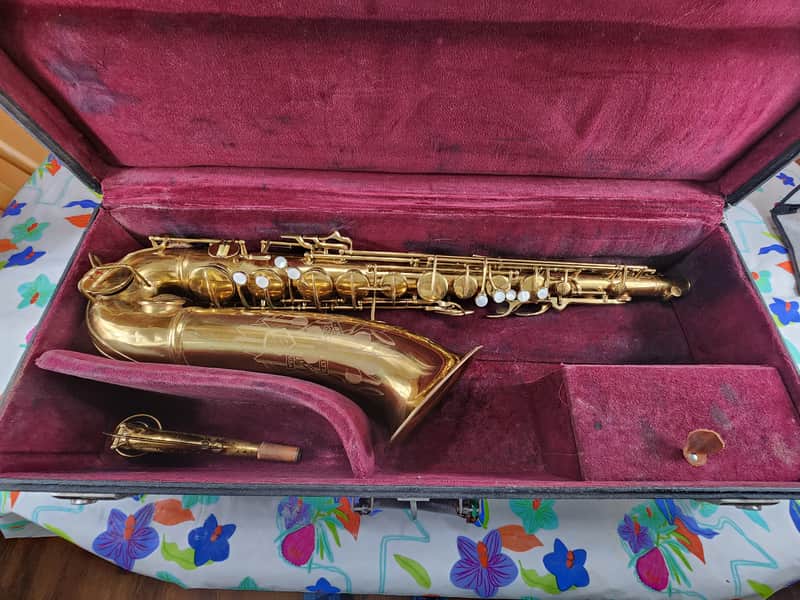 GC Conn 10M TENOR SAXOPHONE NAKED LADY 1946 1946 image 1