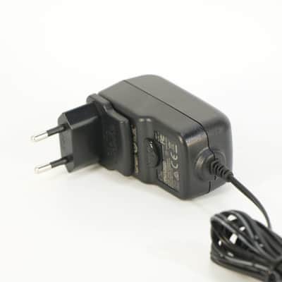 Dunlop 18 Volt DC 500mA adapter image 2