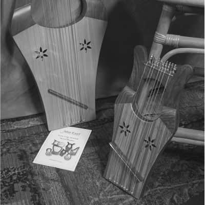 Mid-East HKNA-L Kinnor Harp with Tuning Tool & Padded Gig Bag- Light image 4