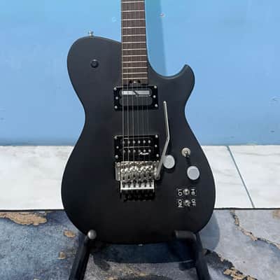 Cort MBC-1 Matthew Bellamy Signature 2015 - Matte Black image 1