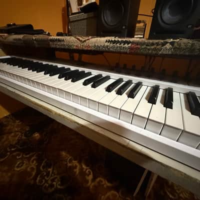 Arturia KeyLab Essential 88 MIDI Controller 2020 - Present - White