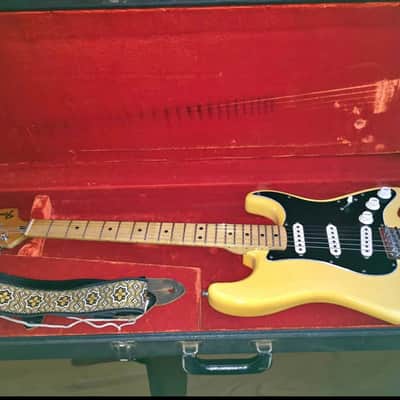 Fender Stratocaster Hardtail with 3-Bolt Neck, Rosewood Fretboard 1971 - 1977 - Olympic White image 1
