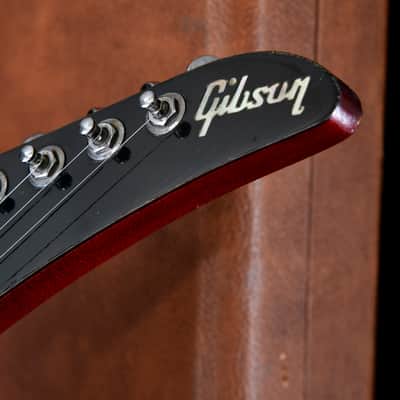 2001 Gibson Explorer '76 in Cherry. Comes with Original Gibson Hardcase. image 4