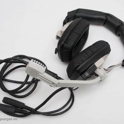 Beyerdynamic DT-109/M200/H400 like new with two cables image 5