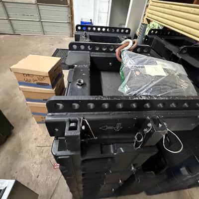 JBL (12) JBL VTX-V20 LINE ARRAY W/ TRANSPORTCART AND CROWN AMPS 2018 image 6
