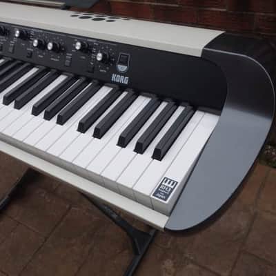 Korg SV2-88S + on board sound system 2018 - Cream with Korg stand image 4