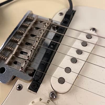 Fender American Standard Stratocaster with Maple Fretboard 2009 - Olympic White image 7