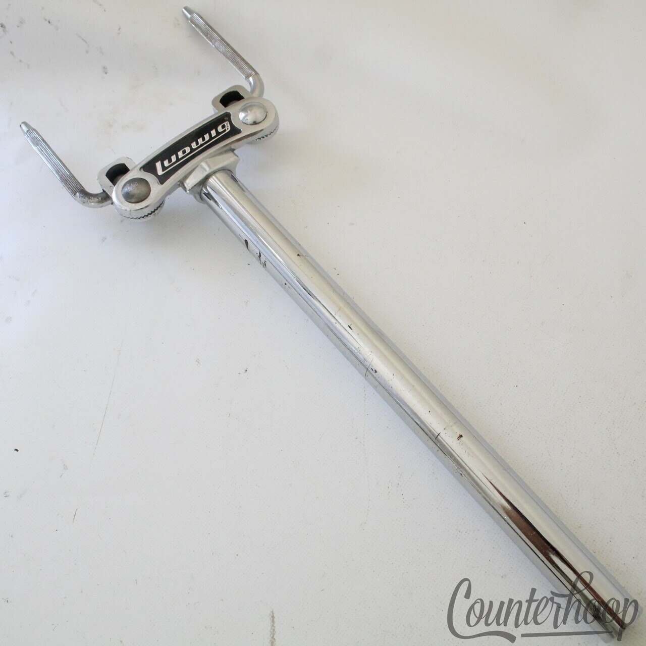 Ludwig Tom/Bass Drum Double Post Stand Tube Mount L-Arm Holder Super Classic 70s — main photograph