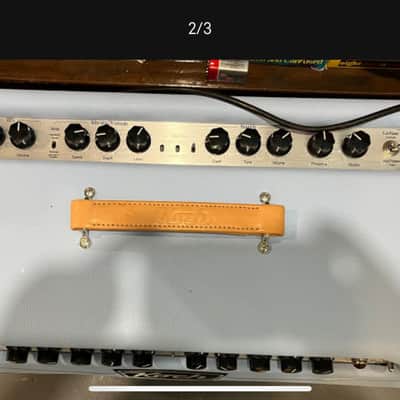 Koch the Greg 2020 - Blue Tolex image 2