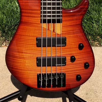 Warmoth Gecko Custom 5 String Bass 2000's Red Sunburst / Seymour Duncan P/Us image 1